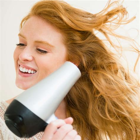 How to Get the Perfect Blowout at Home with a Magic Hair Dryer: 7 Steps
